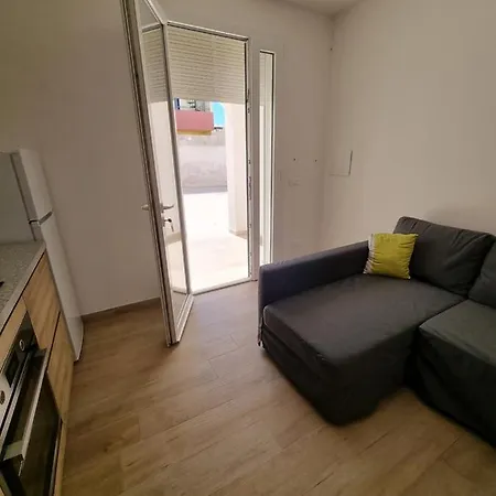 Guest house Pali's &
