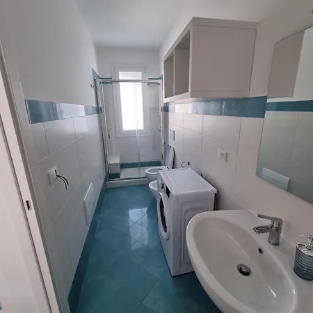 ゲストハウス Pali's & 3*